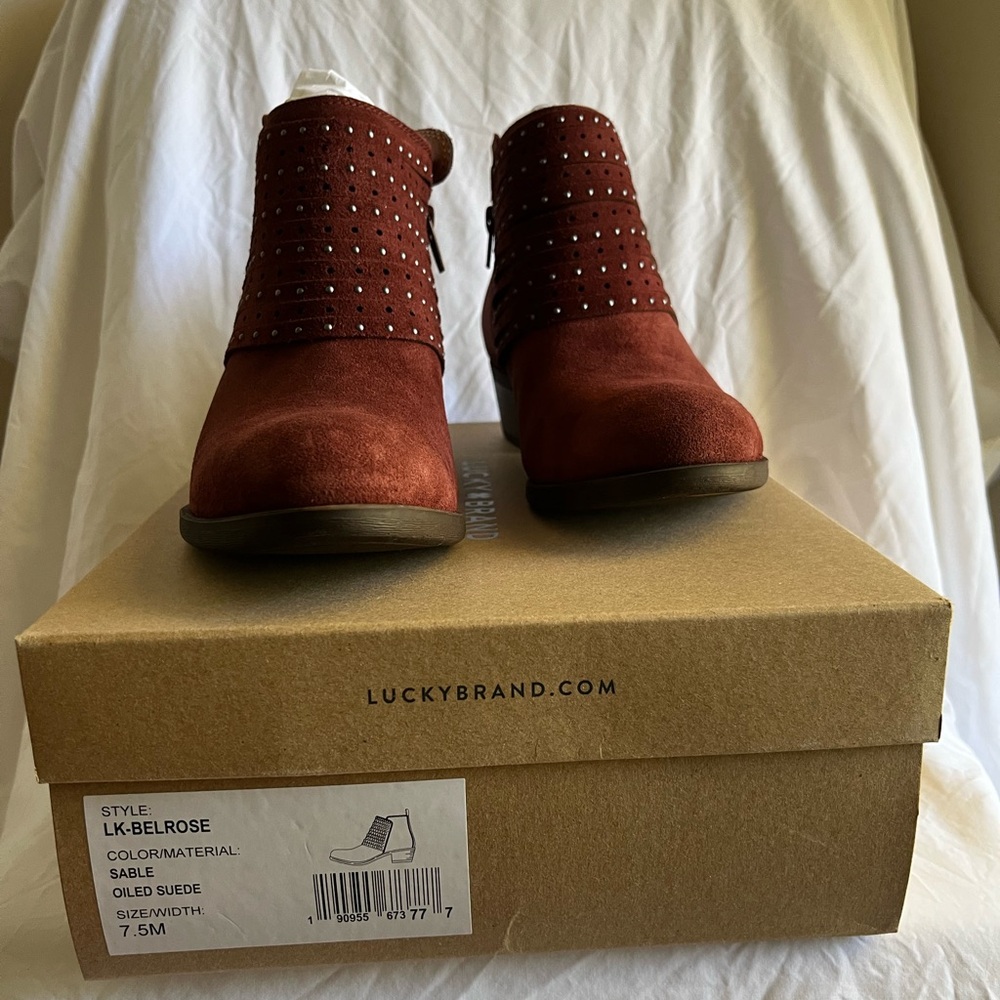 Lucky Brand Sable Oiled Suede Bootie SZ 71/2M Brand New - Picture 8 of 10